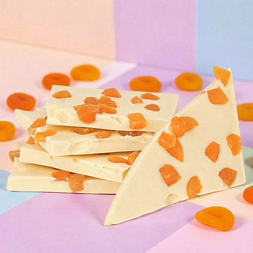 Белый шоколад с курагой (ломаный)