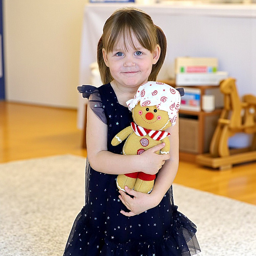 Мягкая игрушка "Пряник в чепчике"