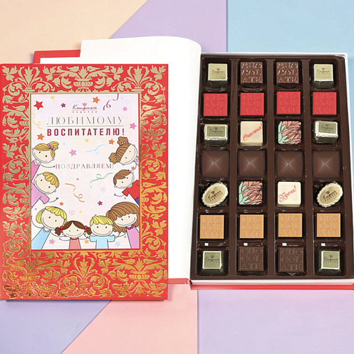 "Воспитателю" книга с конфетами ассорти