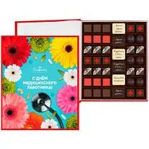 С Днём медика книга с конфетами ассорти 440г